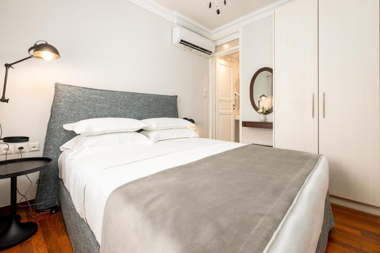 Asty Luxury Apartments เอเธนส์ ภายนอก รูปภาพ
