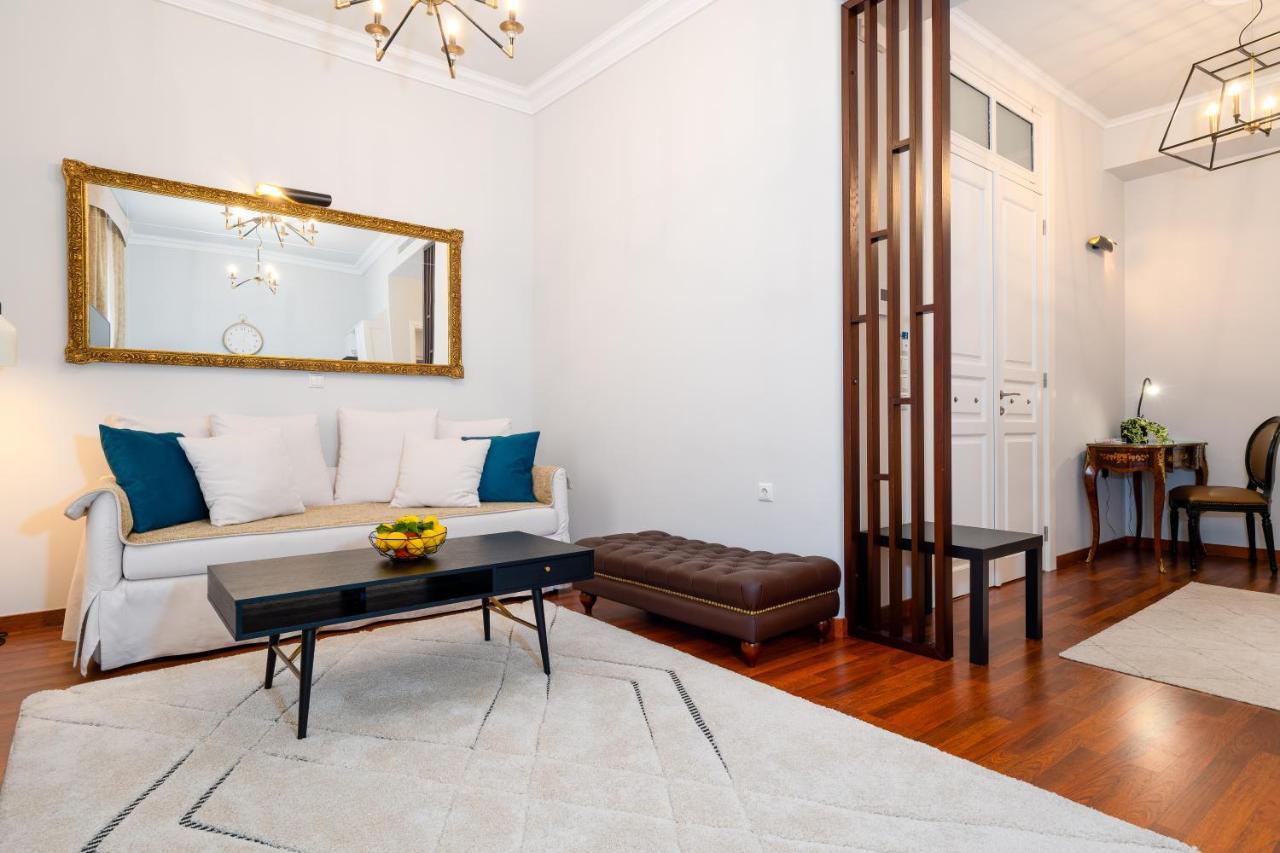 Asty Luxury Apartments เอเธนส์ ภายนอก รูปภาพ