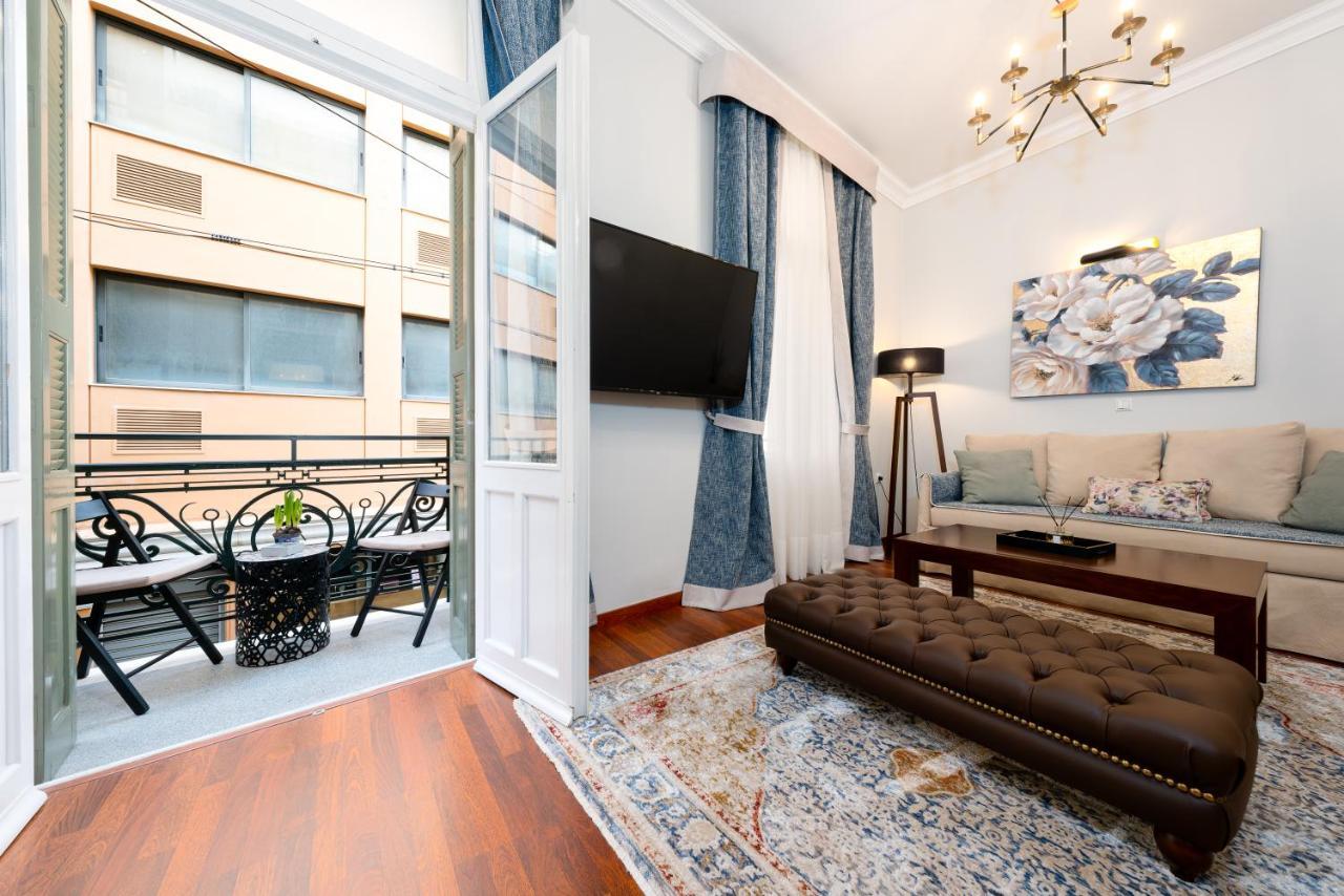 Asty Luxury Apartments เอเธนส์ ภายนอก รูปภาพ