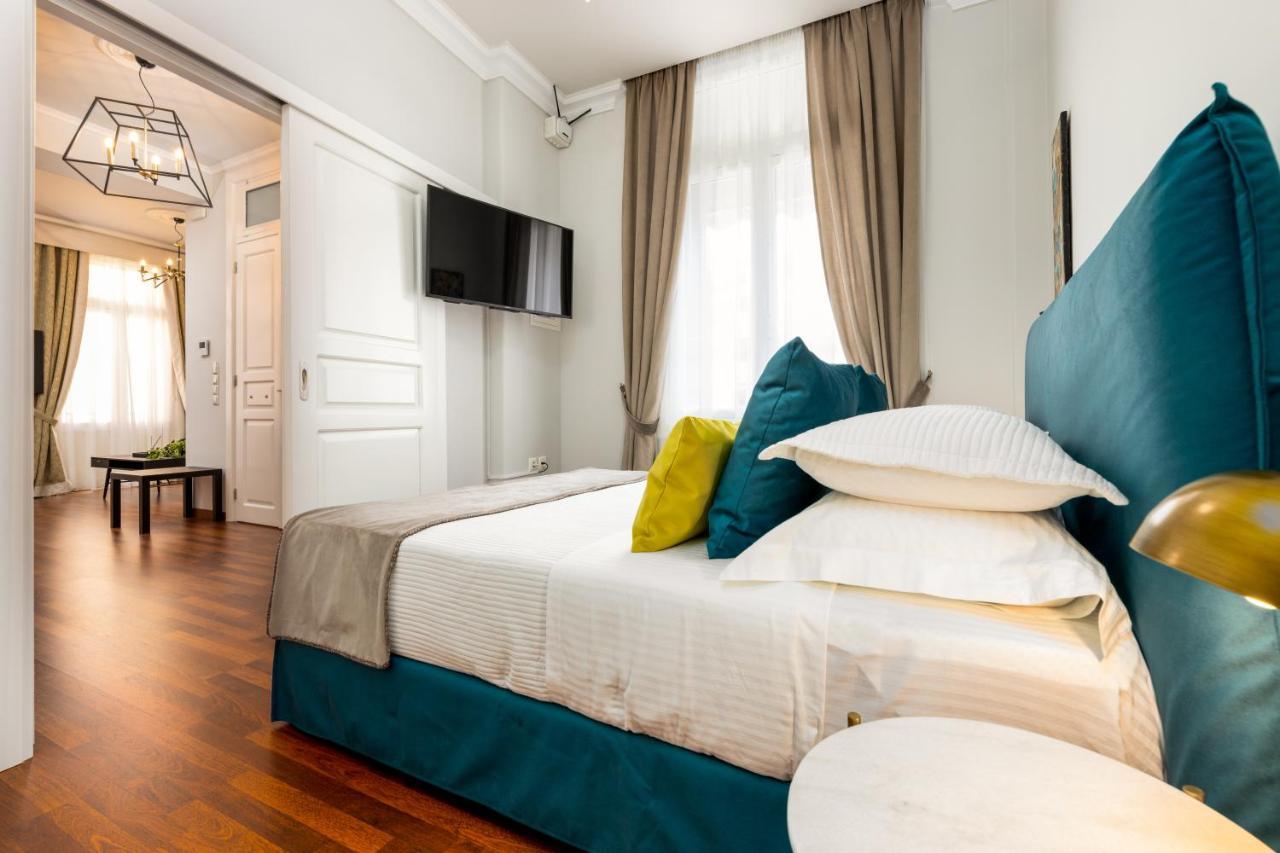 Asty Luxury Apartments เอเธนส์ ภายนอก รูปภาพ