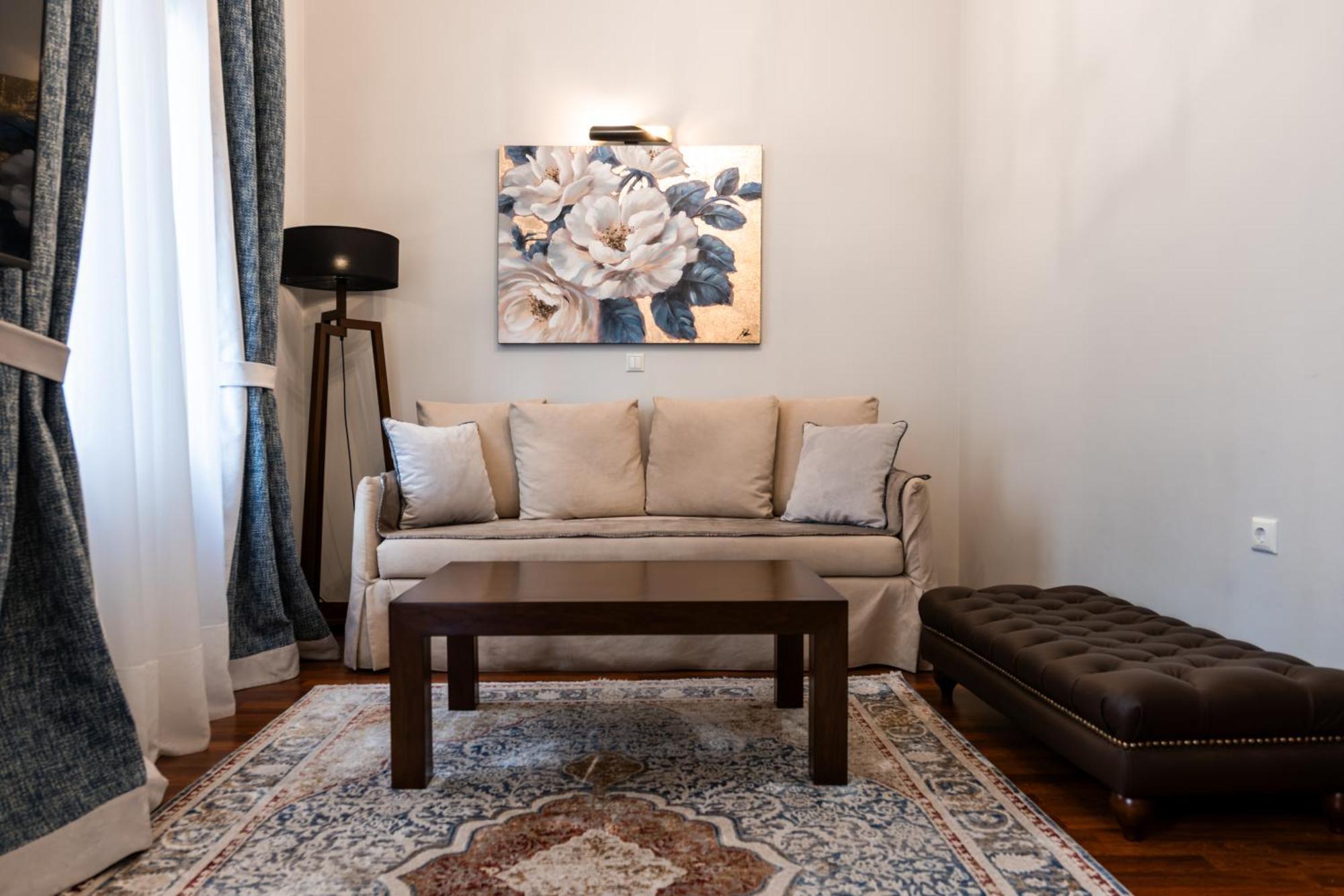 Asty Luxury Apartments เอเธนส์ ภายนอก รูปภาพ